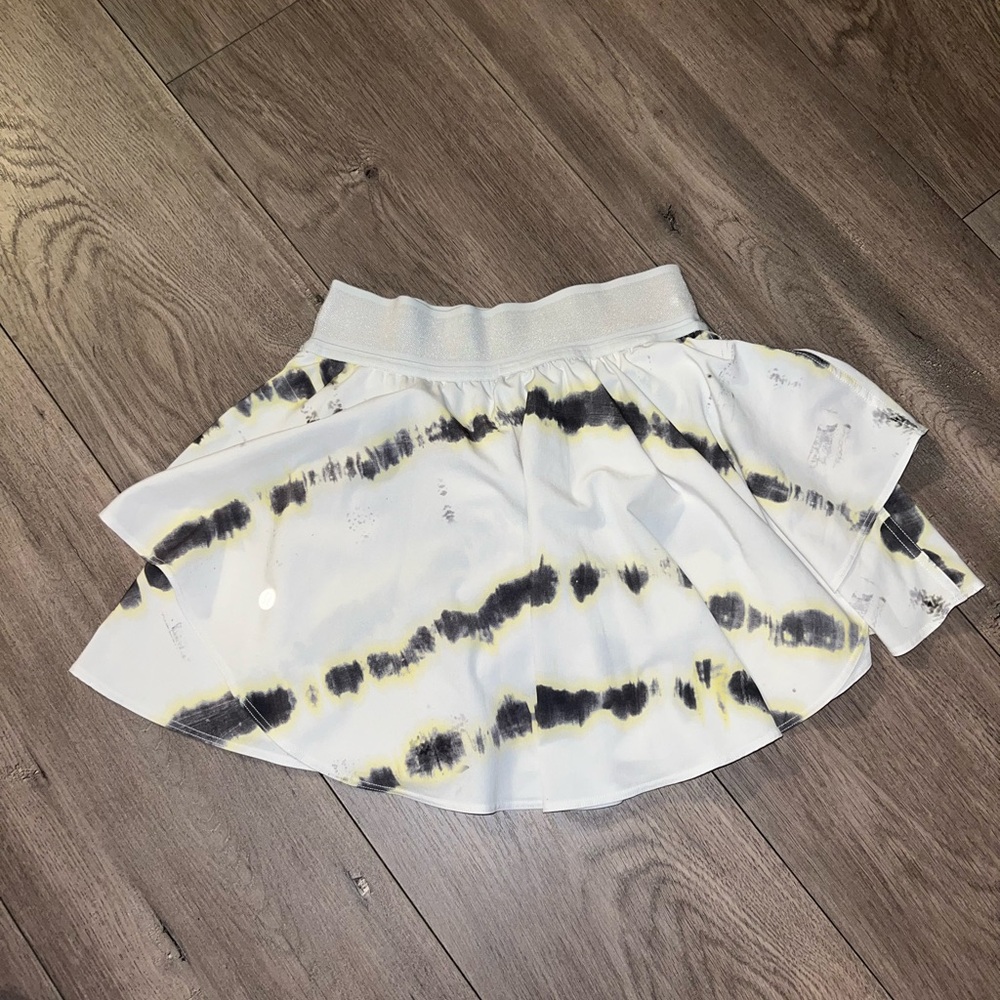 Lululemon court rival high rise skirt 0